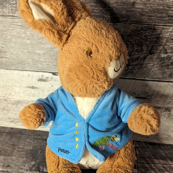 Official Peter Rabbit Plush - Picture 1 of 6